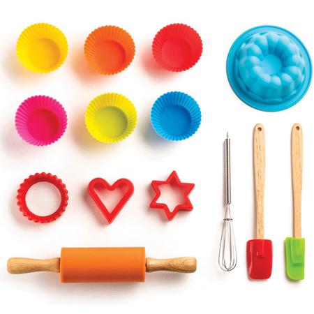 Mrs. Anderson's Child's Baking Set